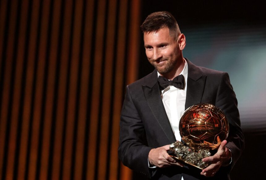 Lionel Messi Meraih Ballon d'Or untuk Kedelapan Kalinya