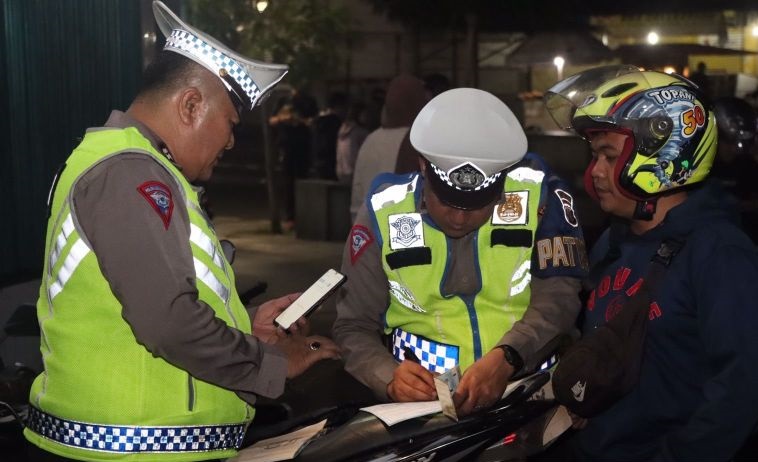Operasi Gabungan dalam Upaya Pencegahan Gangguan Kamtibmas pada Pengendara
