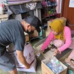 Dinas Lingkungan Hidup Mengajak Warga untuk Memilah Sampah di Rumah dan Mengurangi Volume Sampah ke TPA