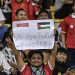 Erick Thohir Bendera Palestina Yes, Terobos Lapangan No!