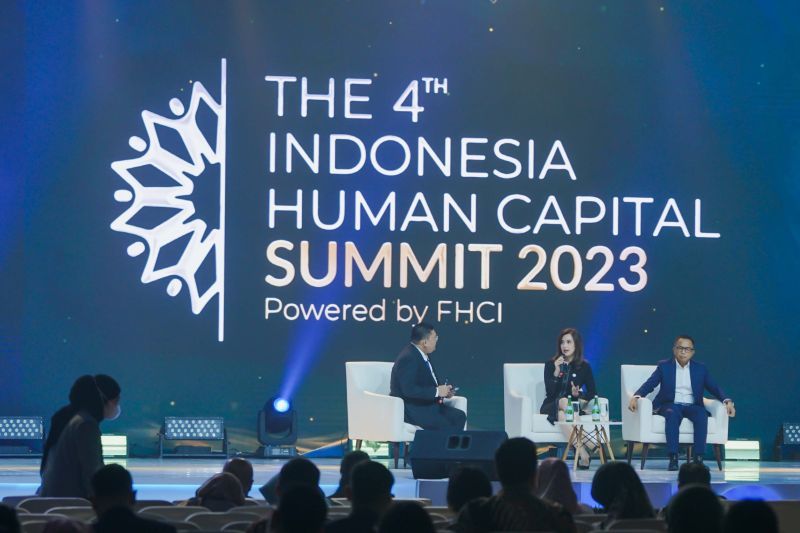 IHCS 2023 Membahas Kepemimpinan dan Kebijakan Berorientasi Manusia