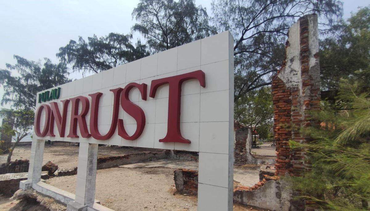 Menelusuri Jejak Bersejarah Pulau Onrust yang Harus Tetap Dikenang