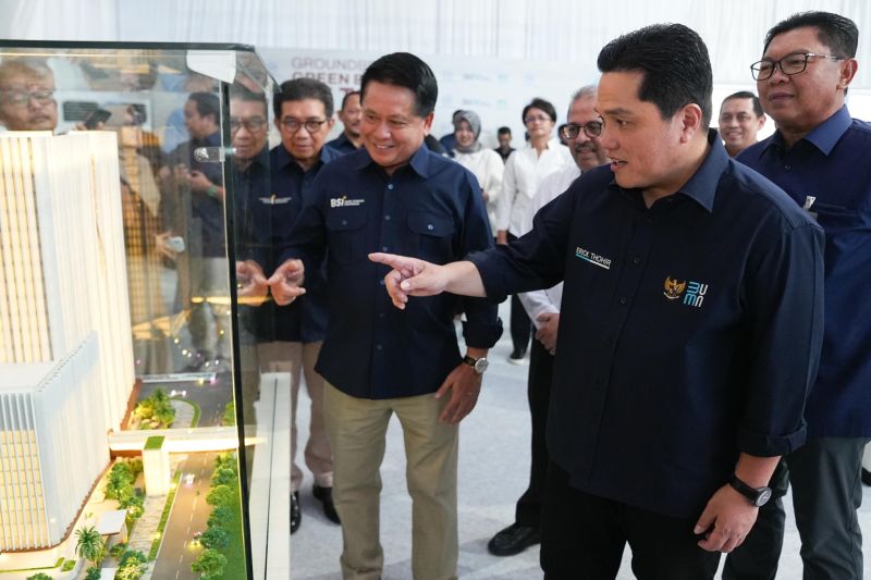 Menteri BUMN Erick Thohir Terus Mencari Mitra untuk PT Bank Syariah Indonesia (BSI)