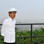 Presiden Joko Widodo Melakukan Peletakan Batu Pertama PLTS di IKN