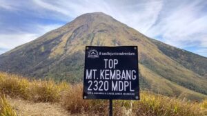 Gunung Kembang (Wonosobo, Jawa Tengah)