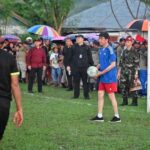 Jokowi Membagikan Video Aksinya sebagai Kiper di Media Sosial
