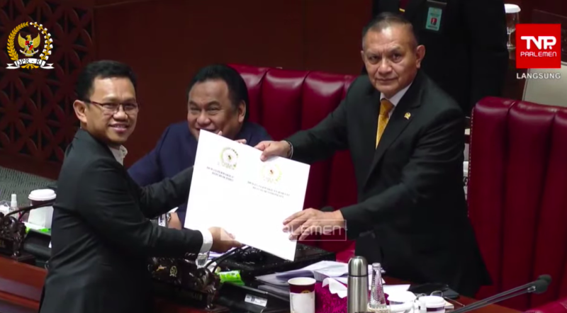 Keputusan Rapat Paripurna DPR Menyetujui 9 Anggota BS OJK Periode 2023-2028