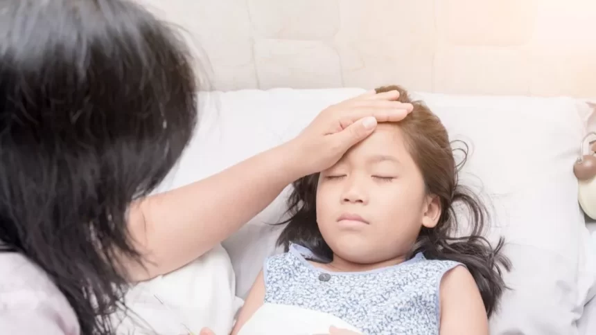 Pneumonia pada Anak Sering Dimulai dengan Gejala Demam, Batuk, atau Pilek