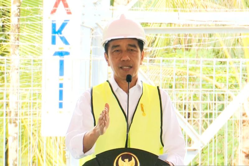 Presiden Instruksikan Panglima TNI dan Kapolri untuk Mengawal Proyek BTS 4G di Papua