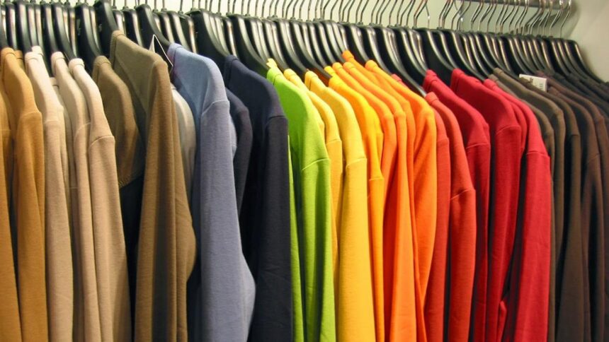 Tips Panduan Memadukan Pakaian dengan Selaras Warna Personal