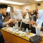 Gibran Maksudkan untuk Menggerakkan Ekonomi Santri dalam Pertemuan dengan Bu Nyai Khos