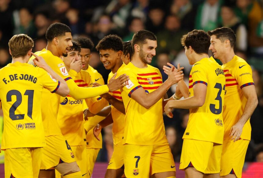 Hat-Trick Ferran Torres Mengantarkan Barcelona Menang 4-2 Atas Real Betis