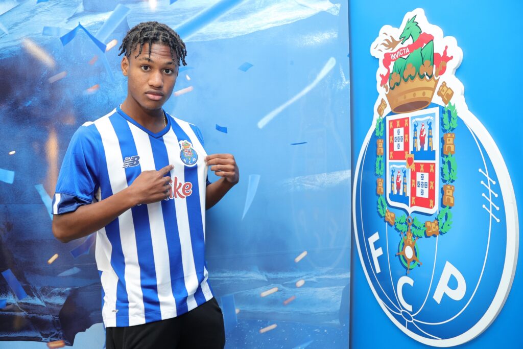 Manchester United Berburu Bakat Sensasional Pemain 19 Tahun dari Porto yang Berkilau di UEFA Youth League