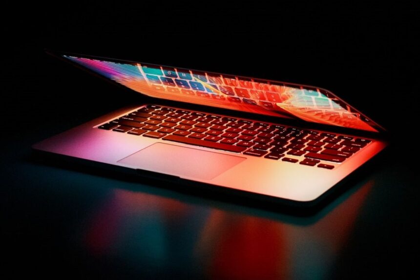 Menkominfo : Pemerintah Berupaya Mempertahankan Keamanan Ruang Digital