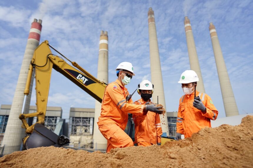 PLN : Penggunaan Teknologi "Co-Firing" Berhasil Mengurangi 1,05 Juta Ton Emisi Karbon CO2