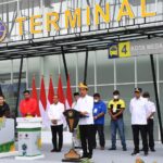 Presiden Mendorong Semua Kota untuk Mengembangkan Transportasi Massal