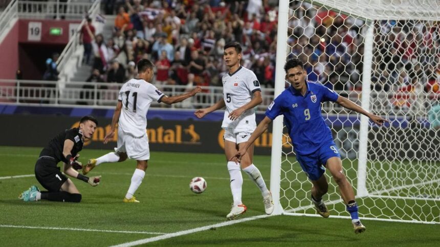 Supachai Chaided Sumbang 2 Gol, Thailand Unggul atas Kirgistan