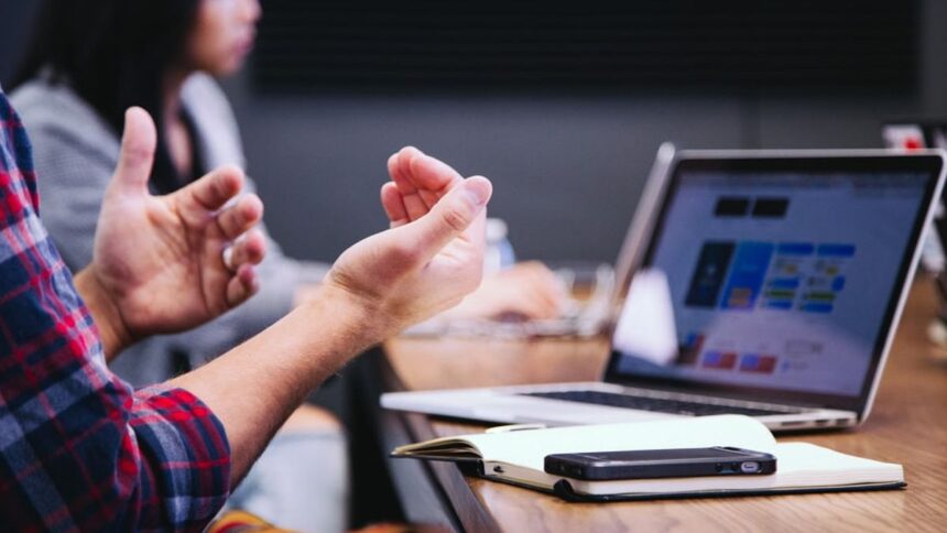 Tantangan Generasi Muda dalam Menghadapi Dunia Kerja di Era Digital