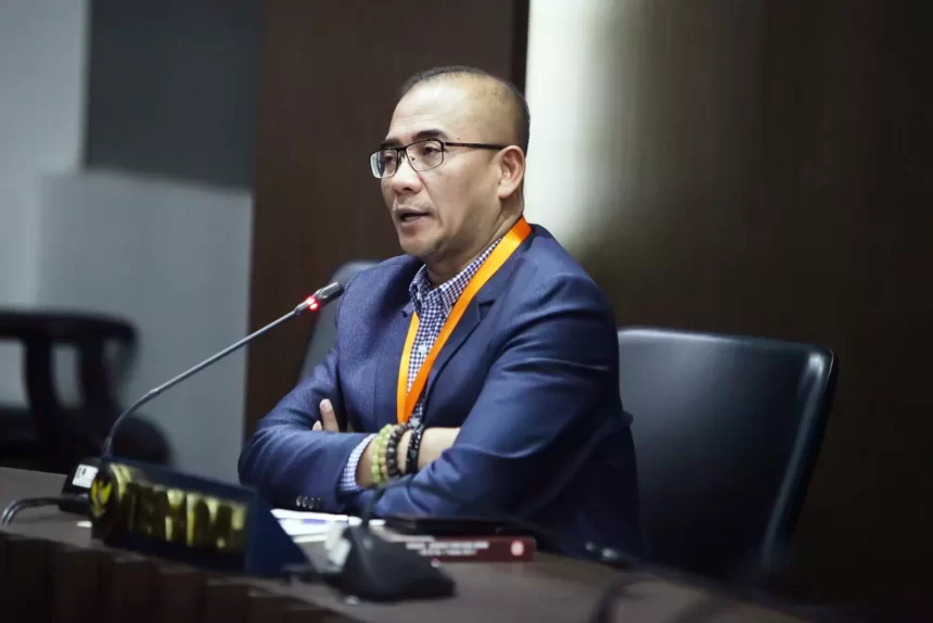 Ketua KPU Hasyim Asy'ari Melanggar Kode Etik karena Menyetujui Pencalonan Gibran