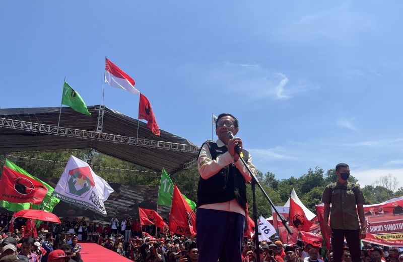 Mahfud MD Menyiapkan Strategi Pengentasan Kemiskinan di Indonesia