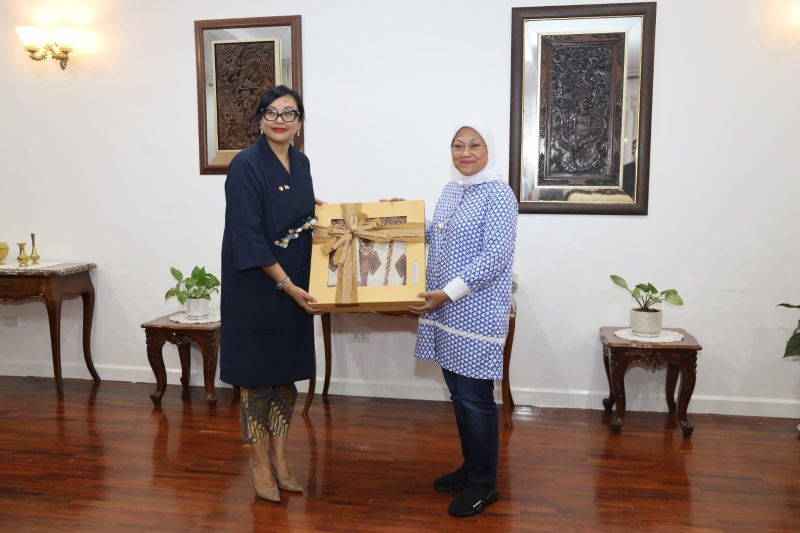 Menaker dan Dubes RI Bahas Potensi Kerja Sama Ketenagakerjaan dengan Laos