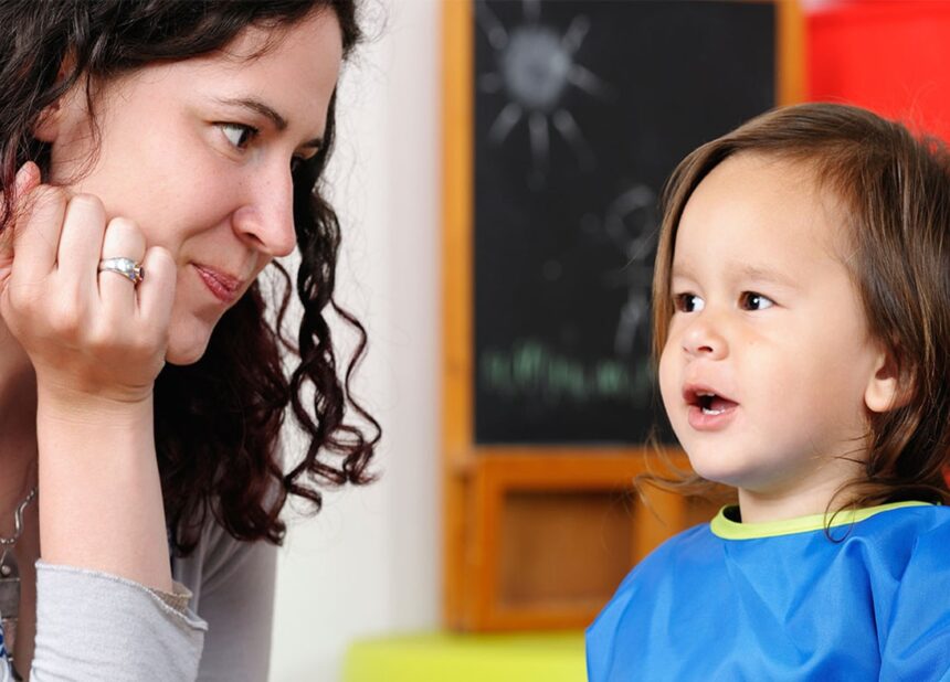 Mengetahui 10 Tips Penting dalam Melatih Kemampuan Berbicara Anak untuk Para Orang Tua