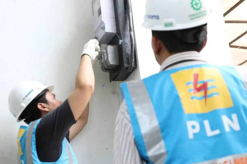PLN Menyiapkan Infrastruktur Kelistrikan untuk Meningkatkan Pelayanan 24 Jam