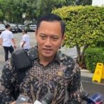 Perdana, AHY Hadiri Rapat Paripurna Sambil Membawa Ransel
