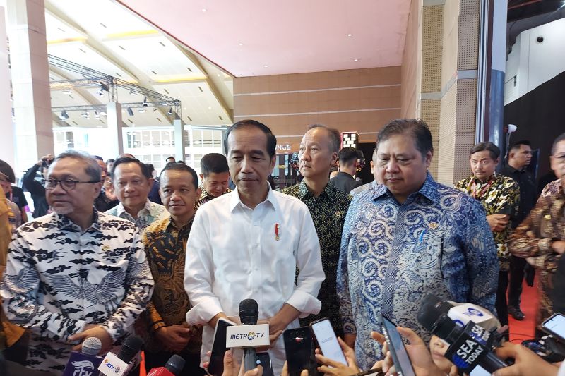 Presiden Jokowi Minta Warga Laporkan Bukti Kecurangan ke Bawaslu dan MK