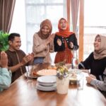 Rahasia Memilih Warna Pakaian yang Pas Untuk Acara Buka Puasa