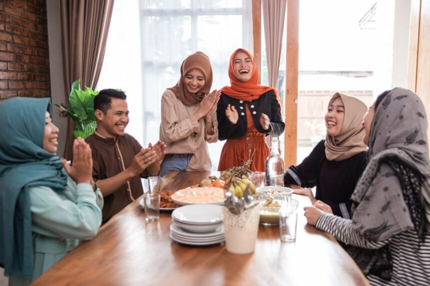Rahasia Memilih Warna Pakaian yang Pas Untuk Acara Buka Puasa