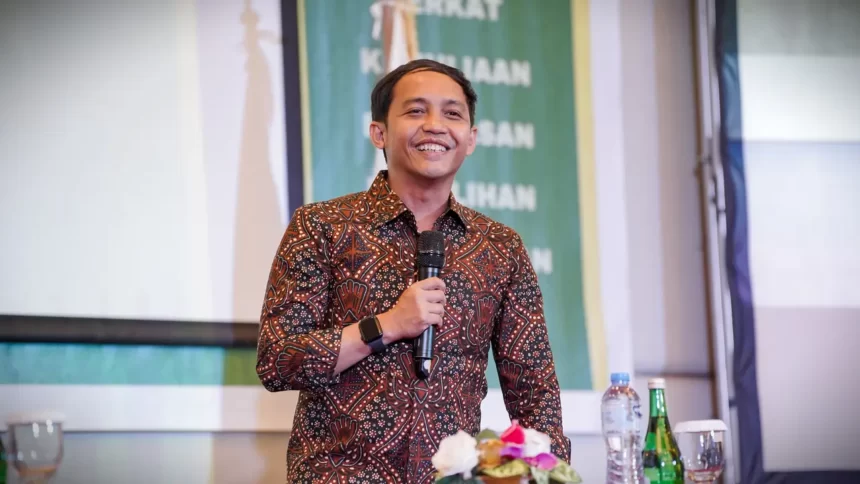 Sekretaris Jenderal PSI Menyebut Kuliah Sebagai Kunci Menuju Kehidupan Lebih Baik