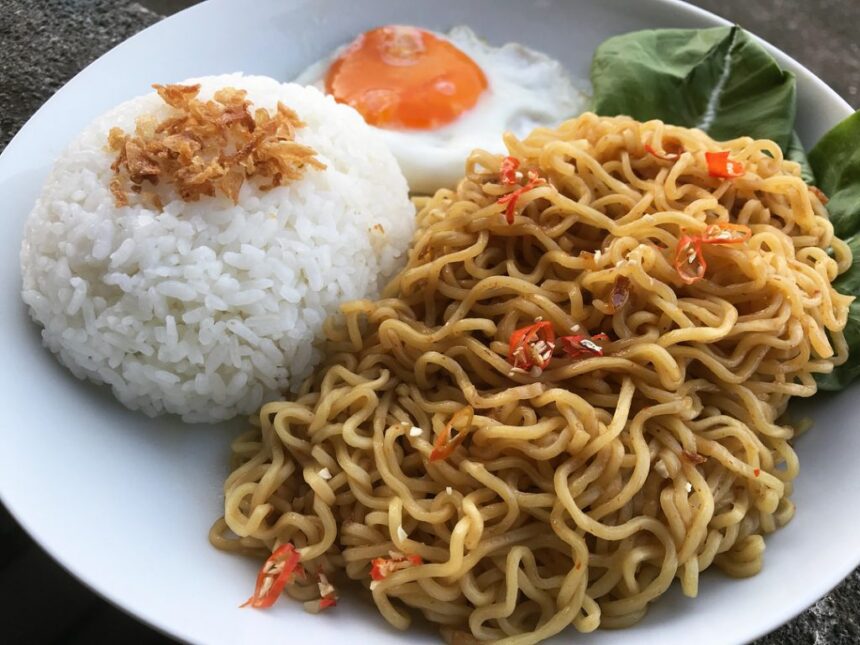 Tren Kuliner Indonesia 2024, Dari Nasi hingga Mie Diprediksi Akan Menjadi Favorit