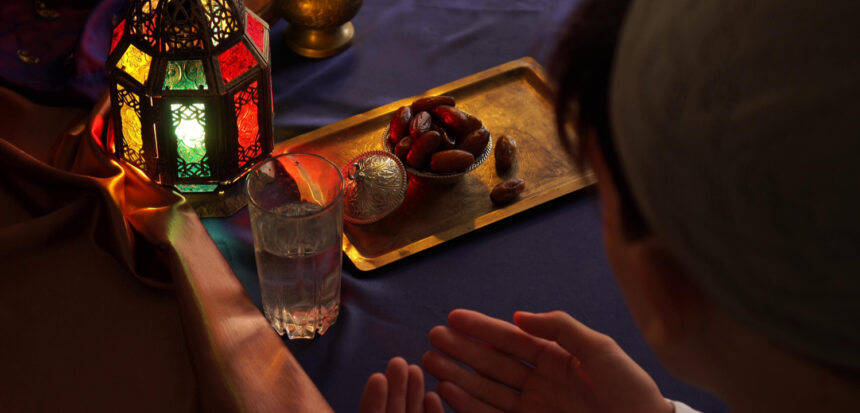 Apa Saja yang Membatalkan Puasa Selain Makan dan Minum?