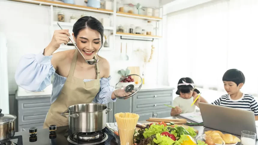Ini Penjelasan MUI tentang Hukum Mencicipi Masakan Saat Berpuasa