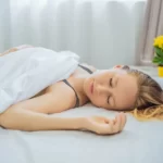 Inilah 5 Keuntungan Tidur Tanpa Bantal yang Perlu Anda Ketahui