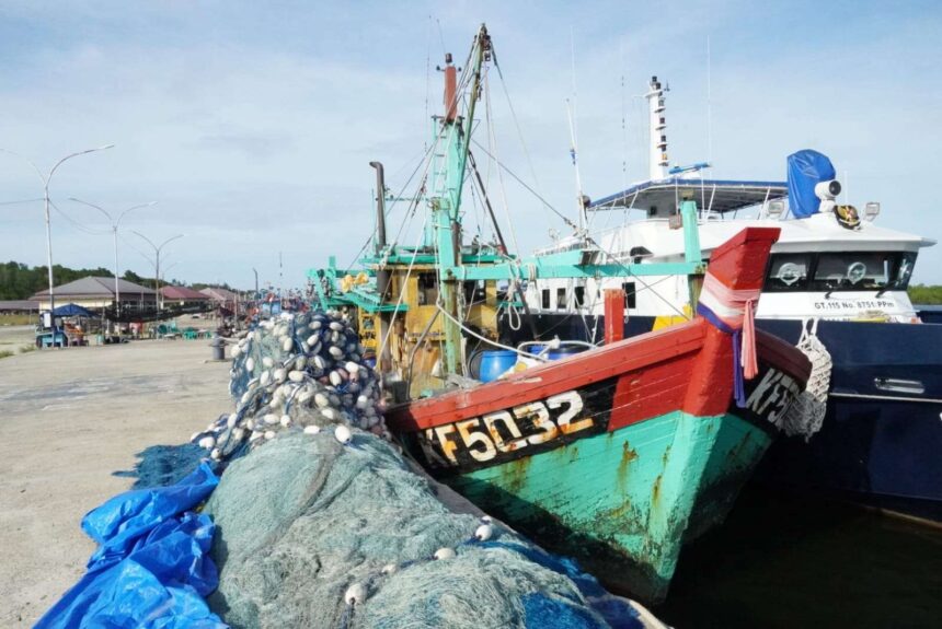 KKP Berhasil Mengamankan 1 Kapal Berbendera Malaysia di Selat Malaka