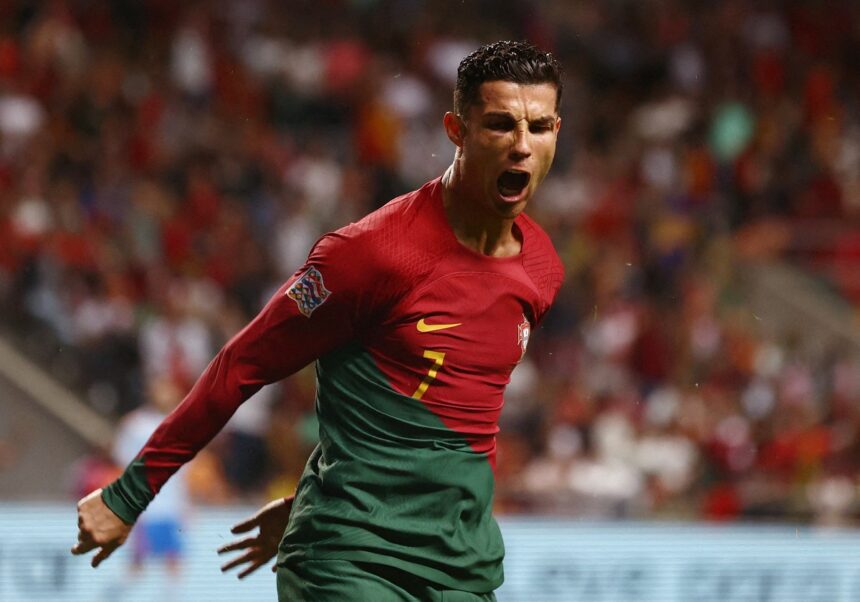 Ronaldo Dicoret Timnas Portugal, Sedang Berlibur dengan Keluarga