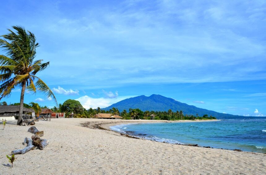 Warganet Mempertanyakan Imbauan Menjauhi Pesisir Pantai, Ini Penjelasan BMKG