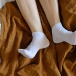 5 Alasan Mengapa Tidur Mengenakan Kaus Kaki Memberikan Manfaat Luar Biasa