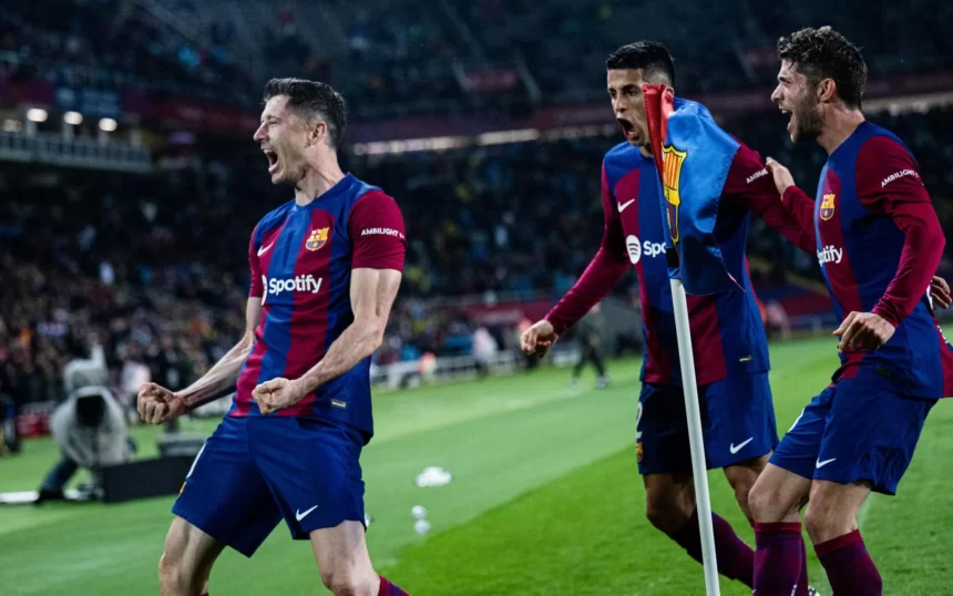 Barcelona vs Valencia : Lewandowski Cetak Hat-Trick dalam Kemenangan 4-2 untuk Los Cules