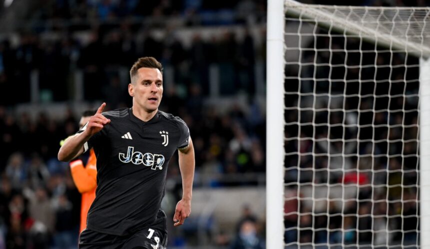 Lazio vs Juventus : Arkadiusz Milik Cetak Gol Pembawa Bianconeri ke Final Coppa Italia
