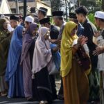 Makna dan Asal Usul Tradisi Halalbihalal di Indonesia