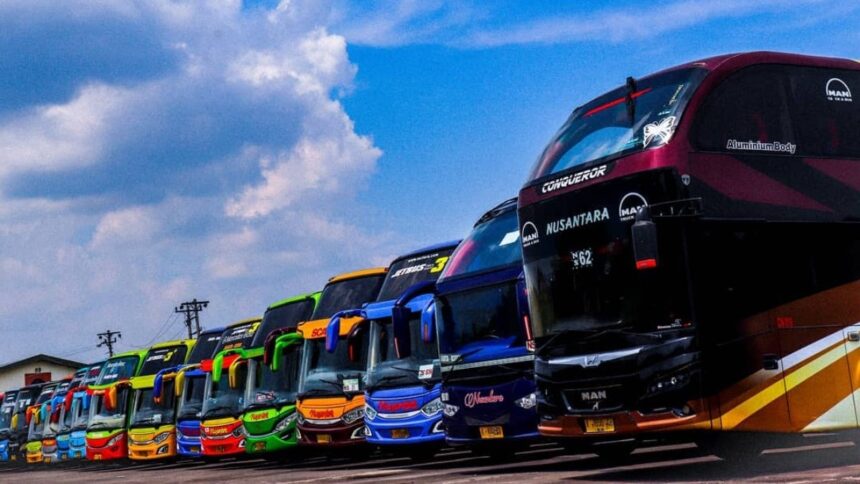 Menhub Meminta Jajaran di Daerah Memastikan Kelaikan Bus Pariwisata