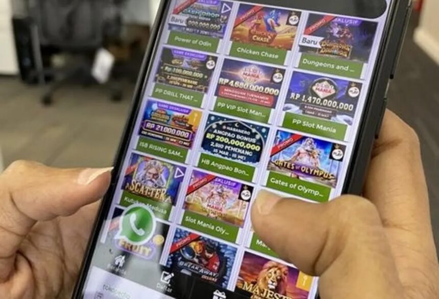 Menkominfo Ungkap Satgas Terapkan 3 Langkah dalam Memerangi Judi "Online"