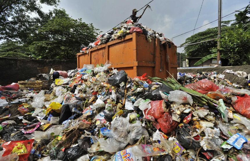 Menurut DLH, Peningkatan 20% Volume Sampah Terjadi Selama Libur Lebaran
