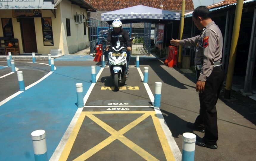 Penyaluran SIM untuk Anak Di Bawah Usia 17 Tahun Dinilai Berisiko
