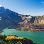 Ratusan Pendaki Gunung Rinjani Diminta Turun Karena Tidak Memiliki Tiket