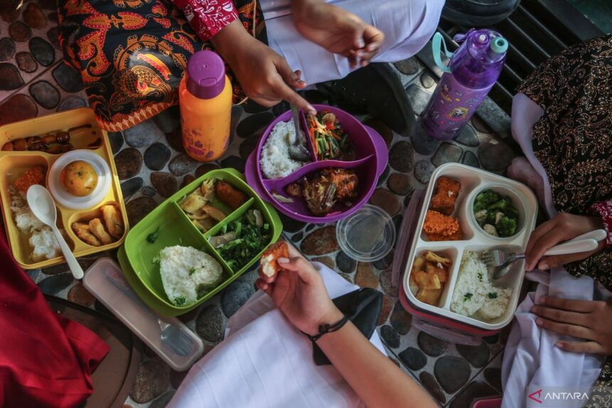 Saran Dokter Gizi, Kurangi Konsumsi Daging dan Gorengan Pasca Lebaran
