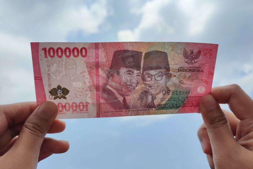 Cara Mengecek Keaslian Uang agar Terhindar dari Ancaman Uang Palsu